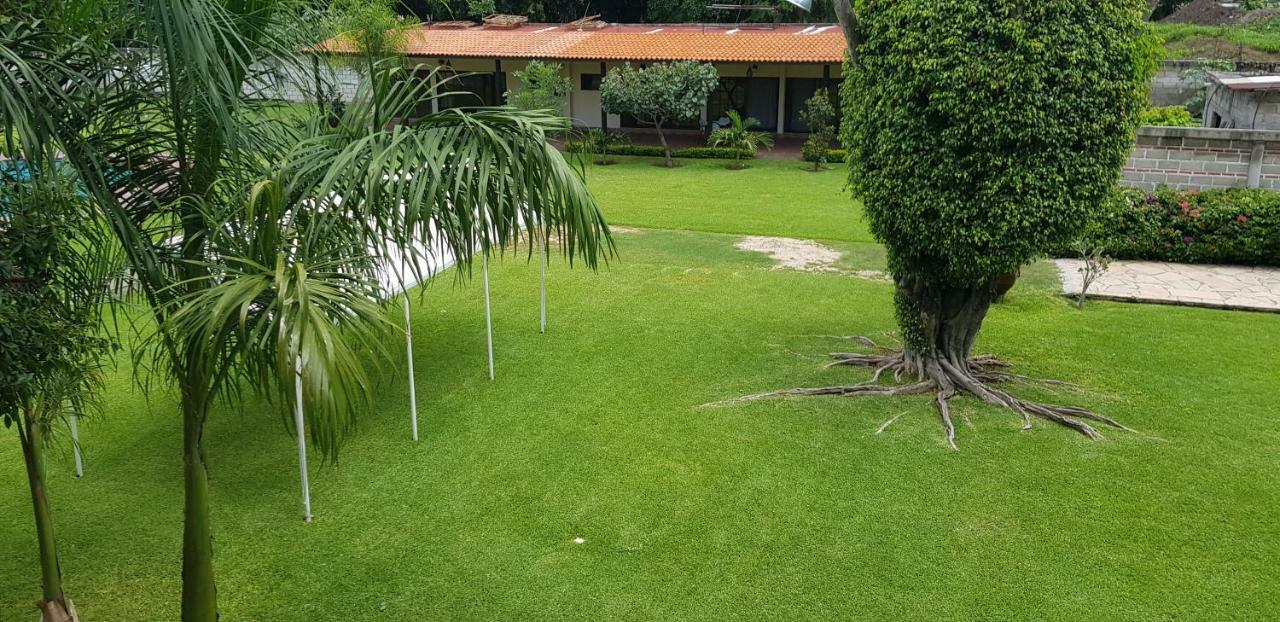 Hotel Quinta El Eden Tlaltizapán エクステリア 写真